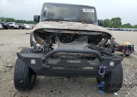 2016 Jeep Wrangler Unlimited Sport из США, поврежденный, VIN 1C4BJWDG2GL238795